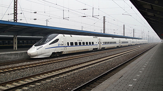 印度國有鐵路線路擴張 原材料采購有望達1.3兆日元 印度國有鐵路線路擴張 原材料采購有望達1.3兆日元